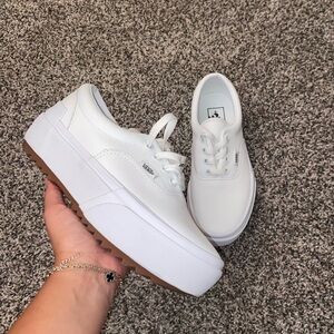 Era stacked vans
